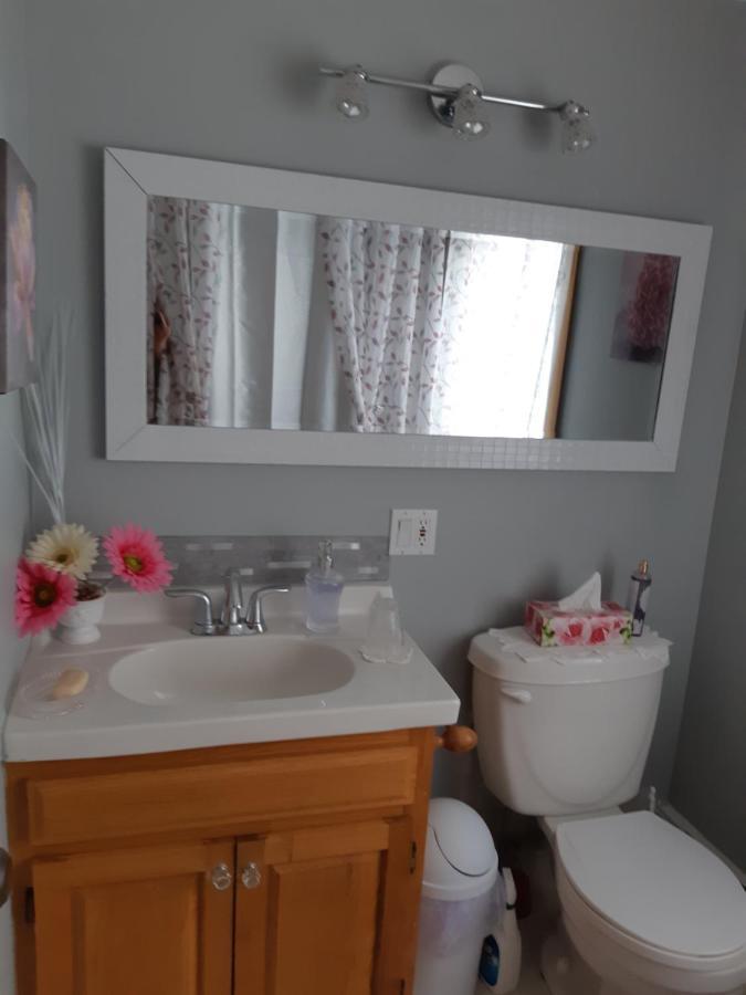 Auberge Gite Maison Des Lilas La Malbaie Ngoại thất bức ảnh