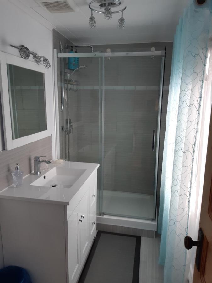 Auberge Gite Maison Des Lilas La Malbaie Ngoại thất bức ảnh
